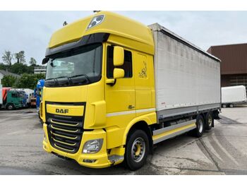 Curtainsider truck DAF XF510 6x2: picture 1