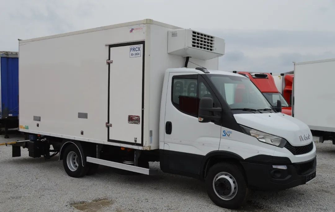 Refrigerator truck IVECO DAILY 60C15 60-150 TWO-CHAMBER REFRIGERATOR CONTAINER ISOTHERM F: picture 7