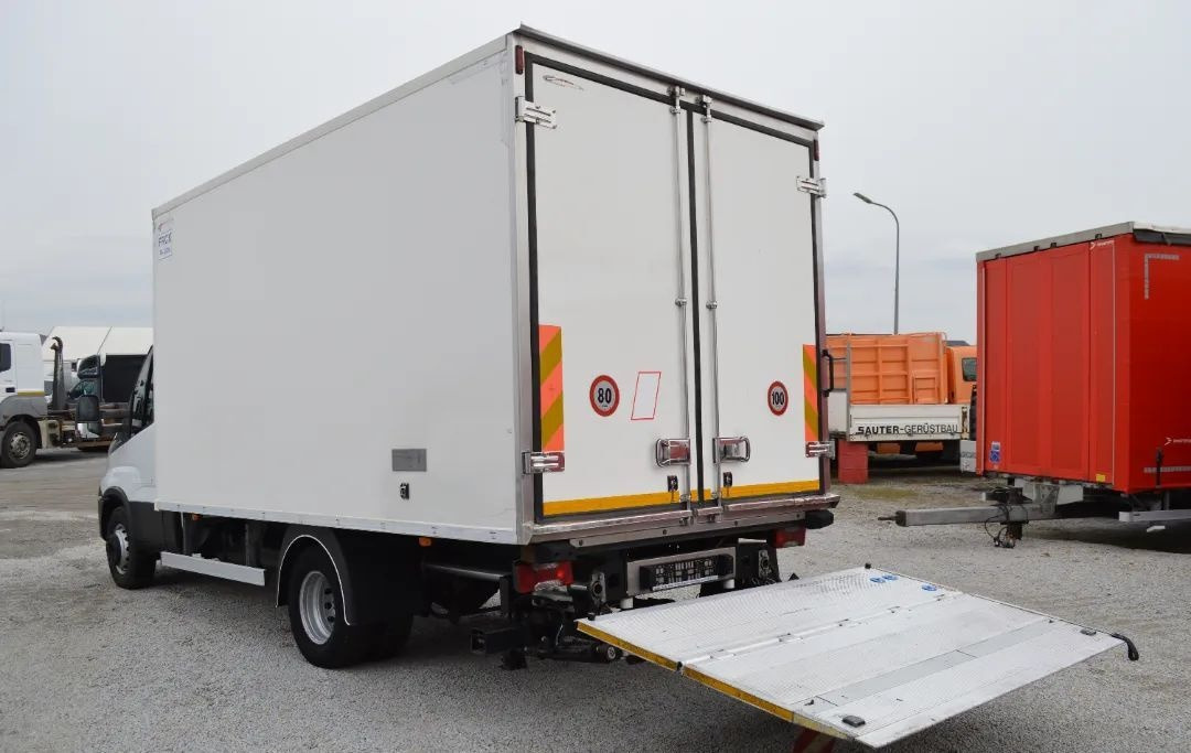 Refrigerator truck IVECO DAILY 60C15 60-150 TWO-CHAMBER REFRIGERATOR CONTAINER ISOTHERM F: picture 6