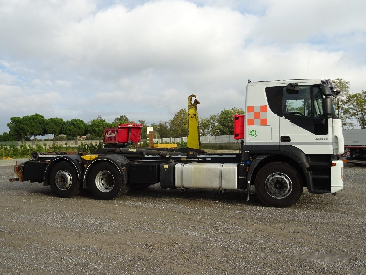 Hook lift truck IVECO STRALIS 480: picture 4