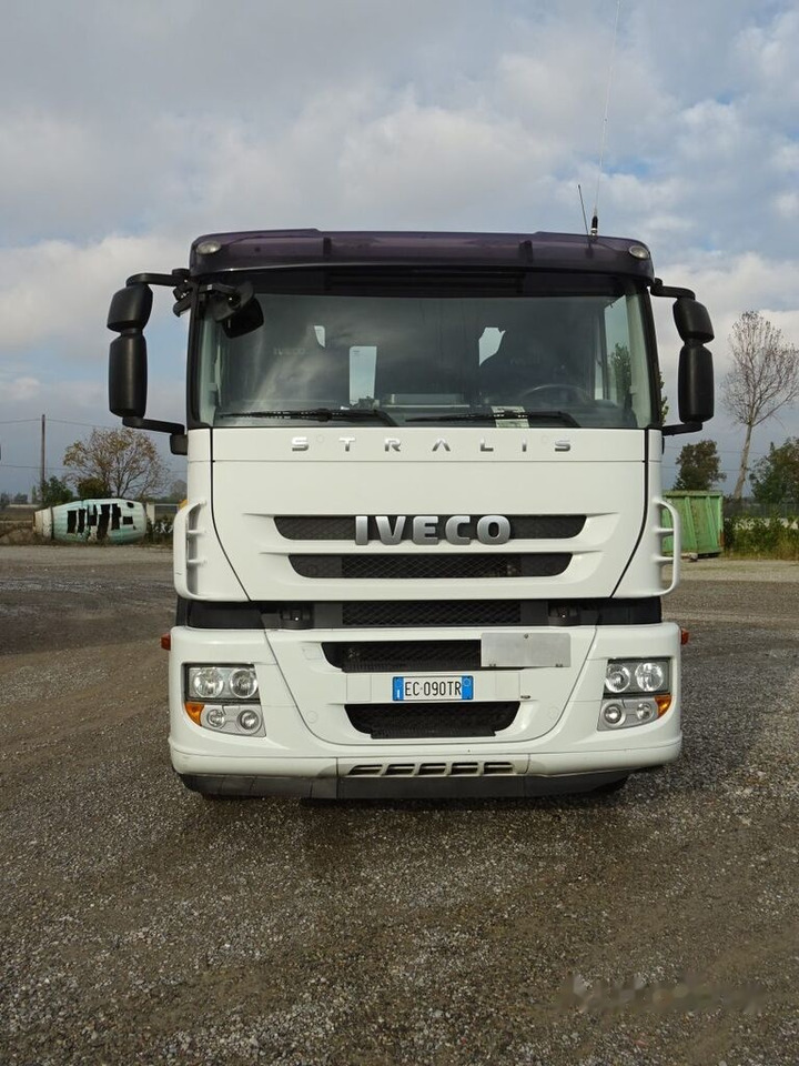 Hook lift truck IVECO STRALIS 480: picture 5