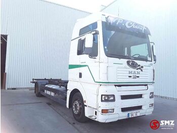 Container transporter/ Swap body truck MAN TGA 18.430