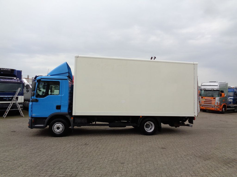 Box truck MAN TGL 10.210 BROKEN ENGINE+ Airco + Dhollandia Lift: picture 8