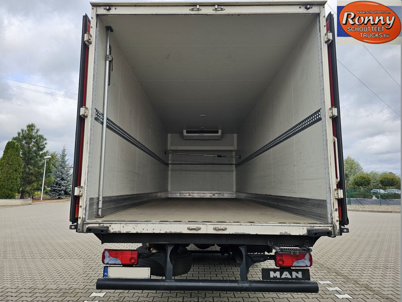 Truck MAN TGM TGM 12.250 4x2 eFH./Radio/2x Luftsitz: picture 14