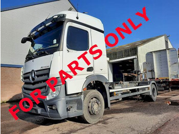 Container transporter/ Swap body truck Mercedes-Benz ACTROS 1842 LS: picture 1