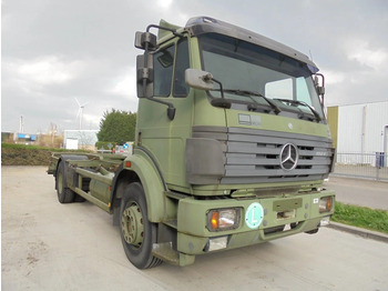 Mercedes-Benz SK 1924 L - Container transporter/ Swap body truck: picture 3