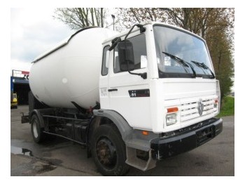 Tank truck Renault M230: picture 1