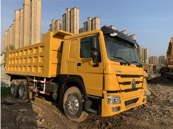 Tipper for transportation of heavy machinery SINOTRUK Howo 371 Dump truck 6x4: picture 1