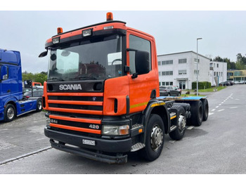 Cab chassis truck SCANIA