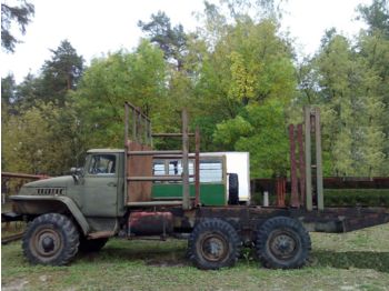 Cab chassis truck URAL 42112: picture 1