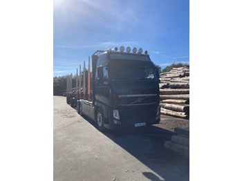 Timber truck, Crane truck for transportation of timber VOLVO FH-6X4R: picture 1