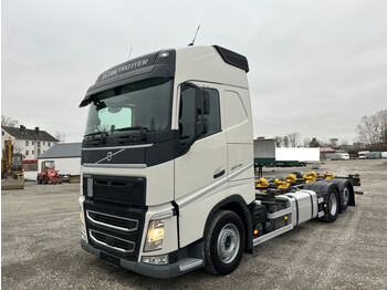 Cab chassis truck Volvo FH13 460 BDF Euro 6 6x2 AHK (15): picture 1