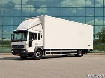 Refrigerator truck Volvo FL6 220 4X2 MANUAL AIRCO EURO 3 ISOLATED BOX: picture 1