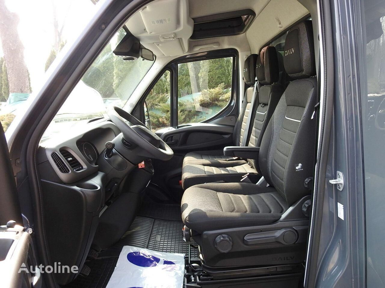 Lease a IVECO Daily 35S18 Curtain side IVECO Daily 35S18 Curtain side: picture 24
