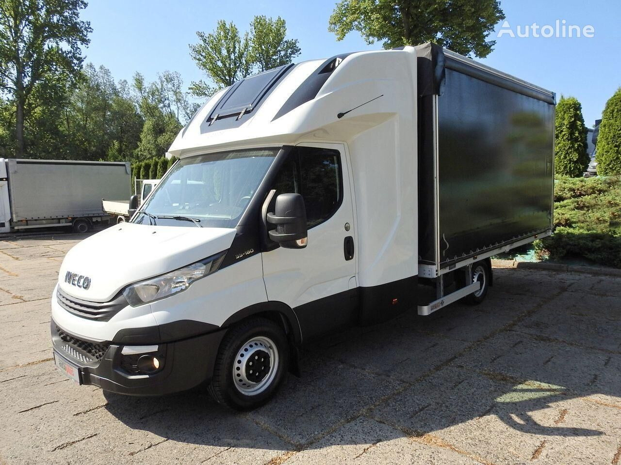 Lease a IVECO Daily 35S18 Curtain side IVECO Daily 35S18 Curtain side: picture 3