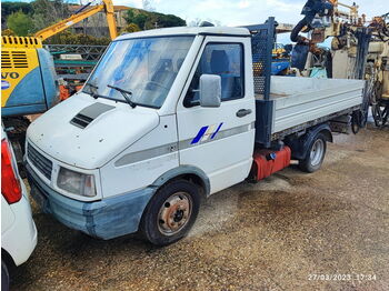 Flatbed van IVECO TurboDaily 35.12: picture 1