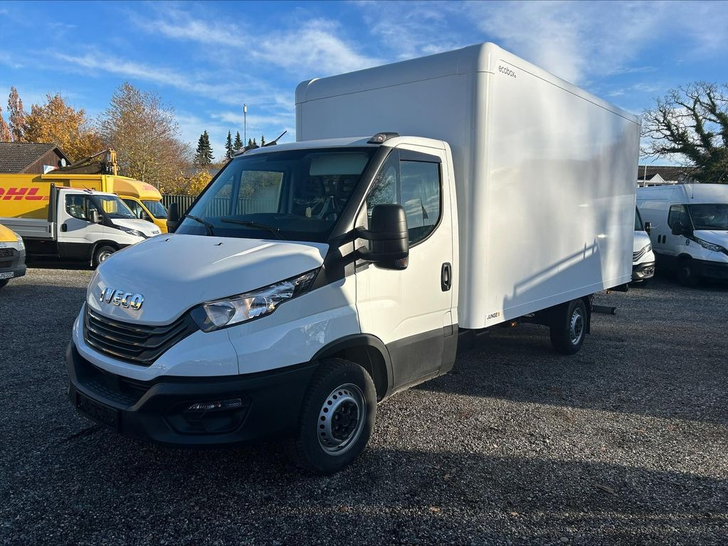 Lease a Iveco Daily Koffer 35S14H EA8 115 kW (156 PS), Auto...  Iveco Daily Koffer 35S14H EA8 115 kW (156 PS), Auto...: picture 3