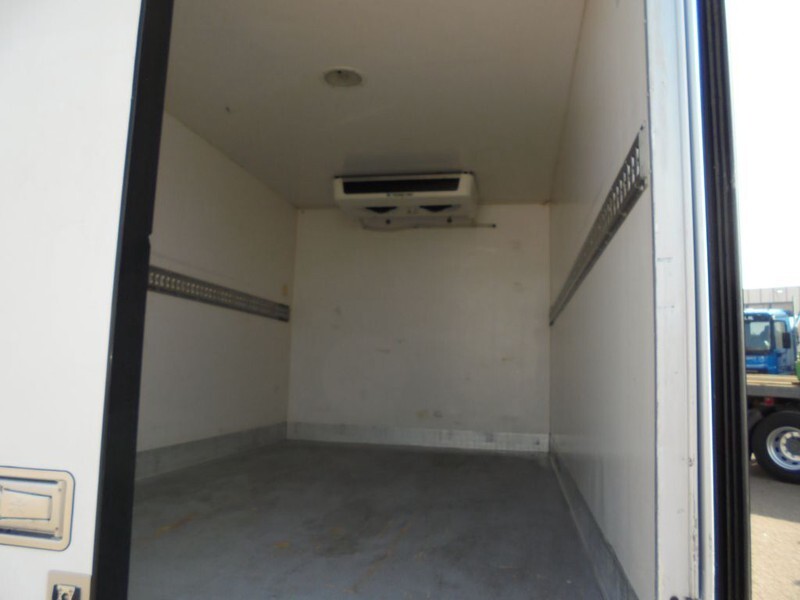 Refrigerated van Renault Master F 3500 + Manual + Thermoking: picture 11