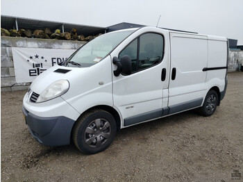 Small van Renault Trafic T29 2.0dCi Black Edition, 2750 EUR from