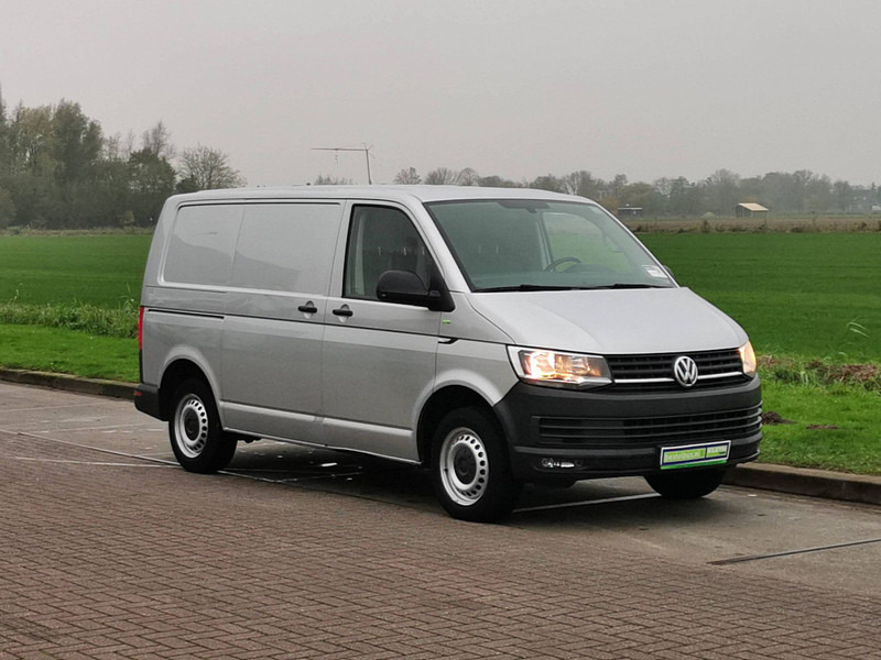 Lease a Volkswagen Transporter 2.0 TDI l1h1 airco 102pk nap Volkswagen Transporter 2.0 TDI l1h1 airco 102pk nap: picture 5