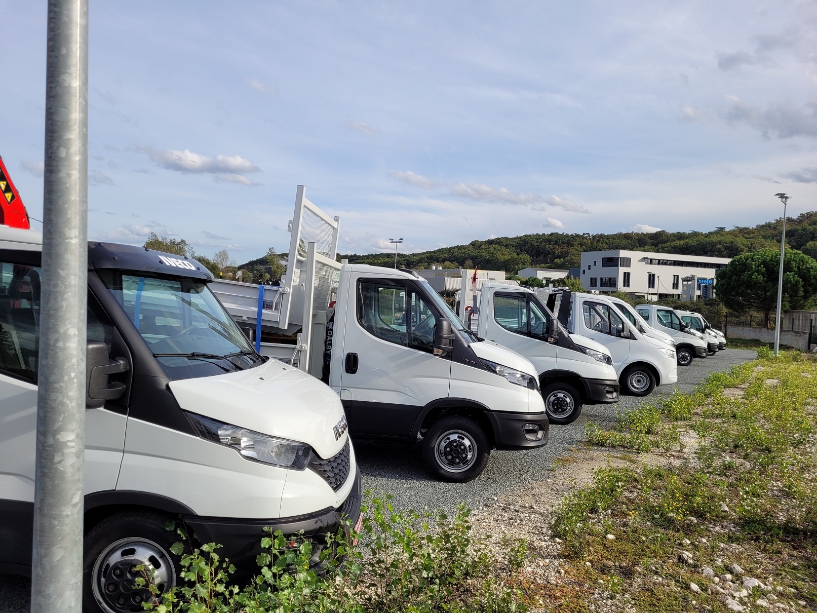 SARL AGVEHICULES undefined: picture 5