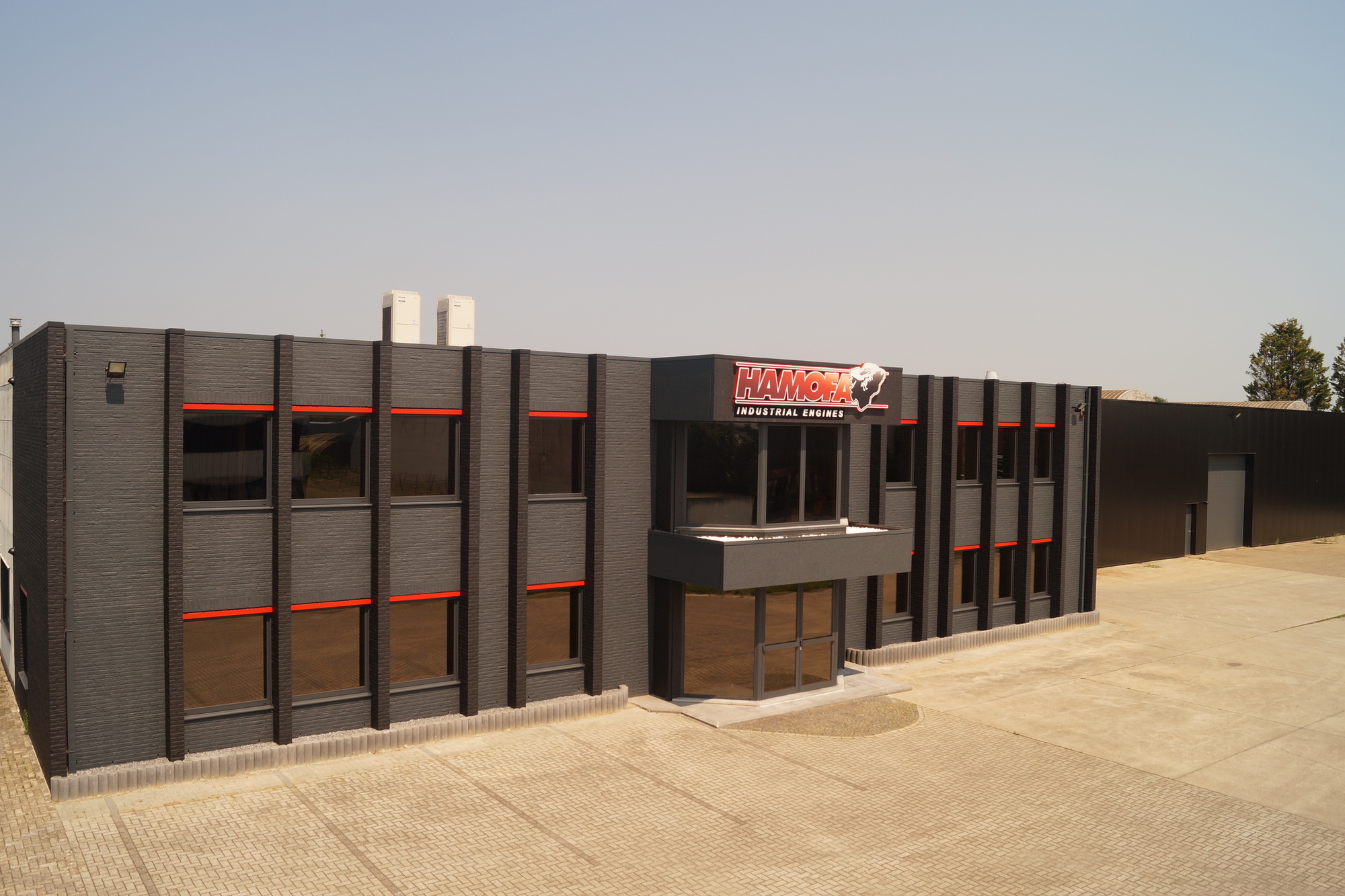 HAMOFA BVBA - Construction machinery YANMAR undefined: picture 2