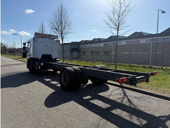 Cab chassis truck Volvo FE 280 euro 6 ! 11-2016 only 301.000 km: picture 5