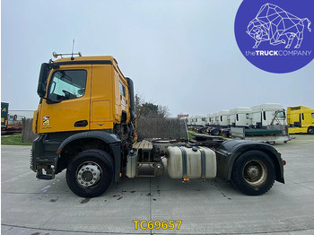 Tractor unit Mercedes-Benz Arocs 2048: picture 2