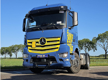 Tractor unit MERCEDES-BENZ Actros 1843