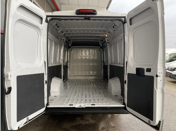 Lease a Citroen Jumper 35 L4H2 Club Heavy BlueHDi 140 Start&Stop Citroen Jumper 35 L4H2 Club Heavy BlueHDi 140 Start&Stop: picture 5