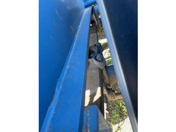 Container transporter/ Swap body semi-trailer Asca: picture 4