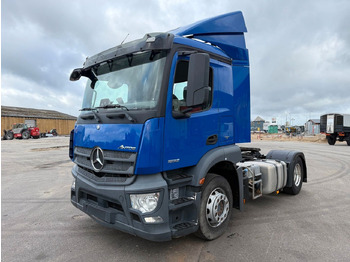 Tractor unit MERCEDES-BENZ Actros 1832