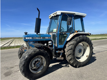 Farm tractor FORD