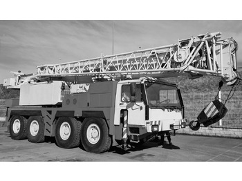 Mobile crane LIEBHERR LTM 1070