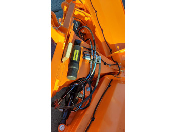 Snow plough Schneeschild Vario 2,70m Schneepflug Schlepper Radlader Hoflader: picture 5 Snow plough Schneeschild Vario 2,70m Schneepflug Schlepper Radlader Hoflader: picture 5