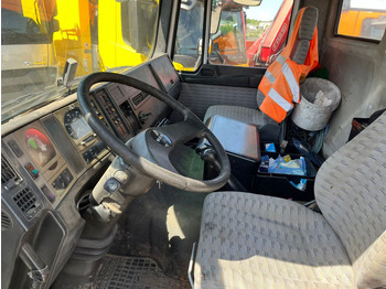 Hook lift truck, Crane truck MAN F2000 27.342 6x4 Abrollkipper mit Kran: picture 5