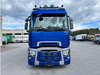 Box truck RENAULT T520: picture 3