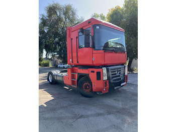 Tractor unit RENAULT Magnum 480