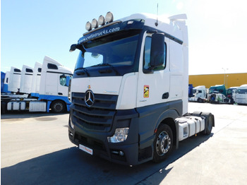 Tractor unit MERCEDES-BENZ Actros 1845