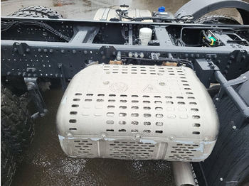 New Cab chassis truck T-Way AT410T51 8x4 T-Way AT410T51 8x4, Retarder, Nebenantrieb, 4x VORHANDEN!: picture 3 New Cab chassis truck T-Way AT410T51 8x4 T-Way AT410T51 8x4, Retarder, Nebenantrieb, 4x VORHANDEN!: picture 3