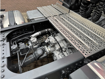 New Tractor unit Mercedes-Benz Actros 2648 LS 6x2 Actros 2648 LS 6x2, Retarder, Liftachse, MirrorCam, StreamSpace, Navi, LED: picture 2