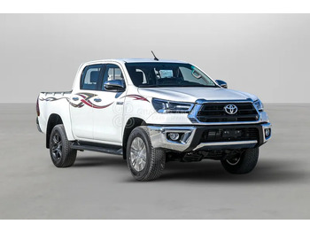 Pickup truck TOYOTA Hilux
