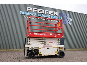 Scissor lift