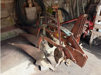 Plow KVERNELAND