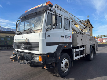 Truck MERCEDES-BENZ