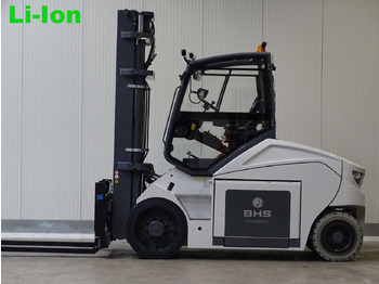 Electric forklift