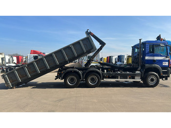 Hook lift truck MAN TGA 26.460 (WITH CONTAINER / BELGIAN TRUCK / PERFECT / 6X4 / MANUAL GEARBOX / BOITE MANUELLE): picture 4