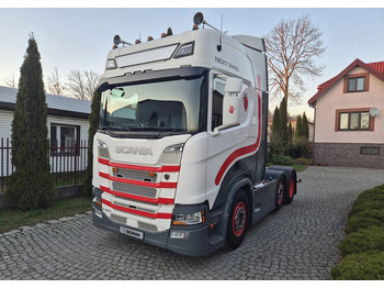 Tractor unit SCANIA R 450