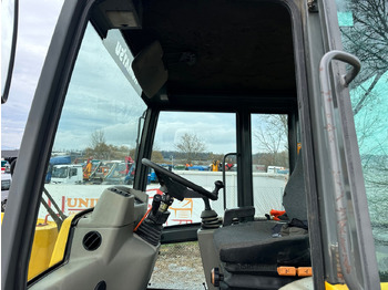 Wheel loader KOMATSU WA 85 3: picture 4