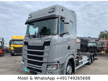 Container transporter/ Swap body truck SCANIA S 450
